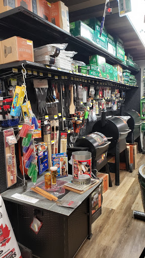 Hardware Store «Mayer Paint & Hardware», reviews and photos, 226 Winton Rd N, Rochester, NY 14610, USA