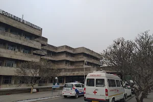 Government Medical College & Hospital Emergency Room image