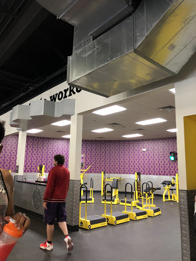 Gym «Planet Fitness - Mankato, MN», reviews and photos, 1859 Adams St, Mankato, MN 56001, USA