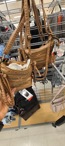 Department Store «Marshalls», reviews and photos, 8 Allstate Rd, Dorchester, MA 02125, USA