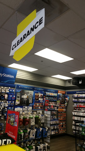 Video Game Store «GameStop», reviews and photos, 200 Towne Center Dr #103, Compton, CA 90220, USA