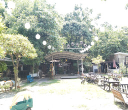 Lansieow - Freeative Art Space photo