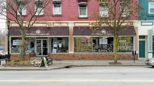 Sue Nelson Designs Ltd, 156 S Water St, Kent, OH 44240, USA, 