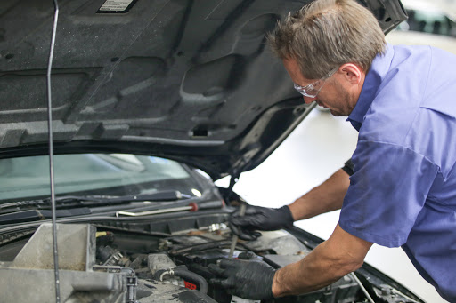 Auto Repair Shop «Star Auto Authority», reviews and photos, 600 Lakeview Pkwy, Vernon Hills, IL 60061, USA