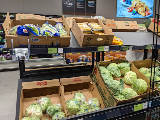 Supermarket «ALDI», reviews and photos, 4222 W Gate City Blvd, Greensboro, NC 27407, USA