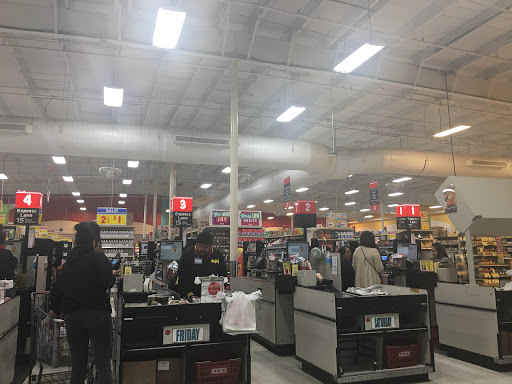 Grocery Store «H-E-B Grocery», reviews and photos, 209 N Texas Ave, Mercedes, TX 78570, USA