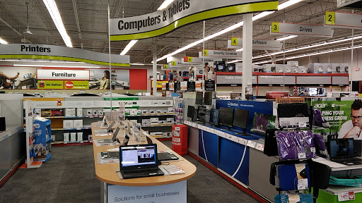 Office Supply Store «Staples», reviews and photos, 5003 Jericho Turnpike, Commack, NY 11725, USA