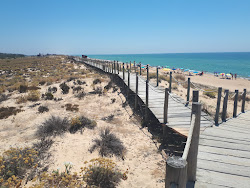 Photo de Plage de Garrao Nascente avec rivage droit, long