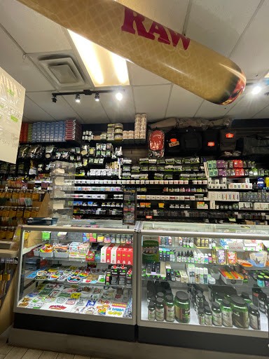 Tobacco Shop «Smokies Smoke Shop», reviews and photos, 8240 W Lower Buckeye Rd, Phoenix, AZ 85043, USA