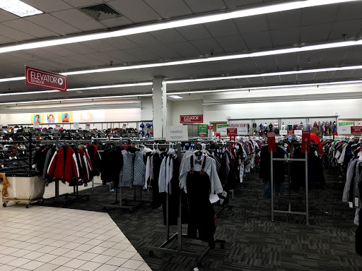 Clothing Store «Burlington Coat Factory», reviews and photos, 13092 Harbor Blvd, Garden Grove, CA 92843, USA