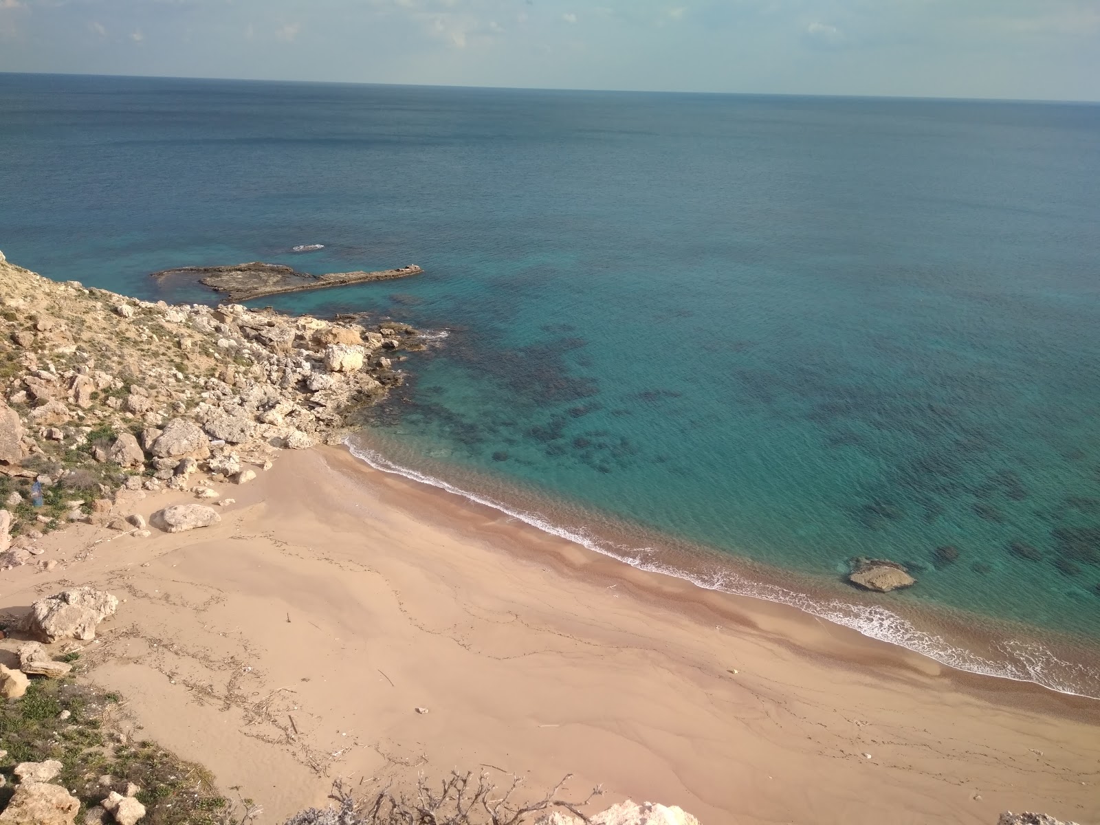 Φωτογραφία του Red Sand Beach άγρια περιοχή