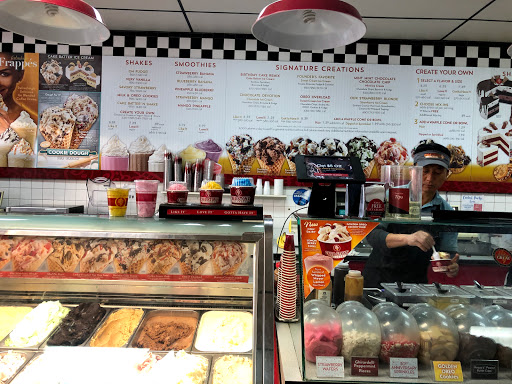 Ice Cream Shop «Cold Stone Creamery», reviews and photos, 14370 Culver Dr #1, Irvine, CA 92604, USA