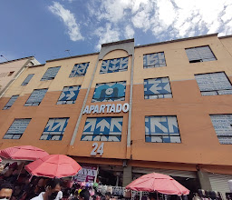 iNTERPLAZA CENTRAL DE MAYOREO photo