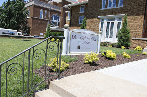 Historical Landmark «Dillon House», reviews and photos, 404 SW 9th St, Topeka, KS 66612, USA