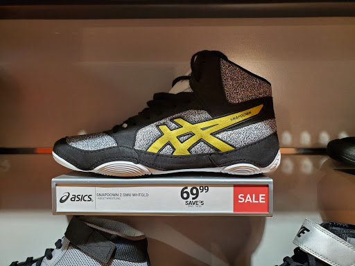 Sporting Goods Store «Big 5 Sporting Goods», reviews and photos, 101 N Milwaukee St, Boise, ID 83704, USA