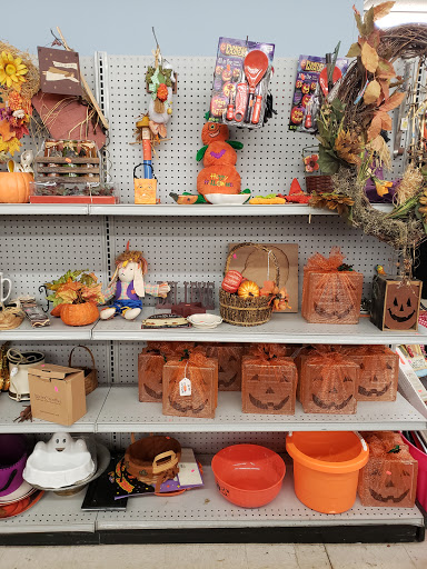 Thrift Store «Goodwill Retail Store», reviews and photos