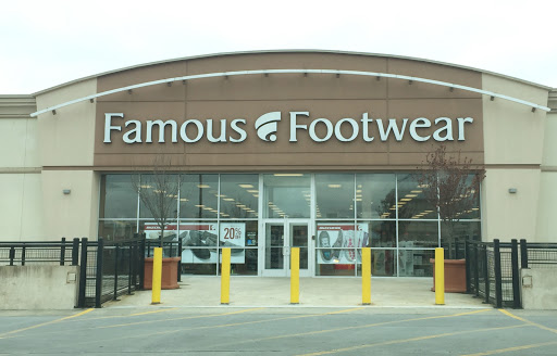 Famous Footwear, 14 Waterfront Pl, Port Chester, NY 10573, USA, 