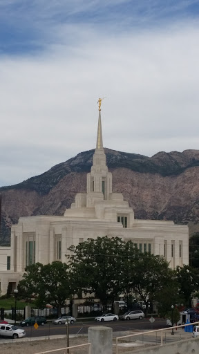 Book Store «Deseret Book», reviews and photos, 339 E 2250 S St #100, Ogden, UT 84401, USA