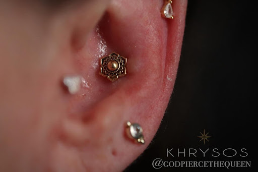 Explore best tattoo cover up ideas, creative tattoo ideas in Terre Haute, available at No Worries Tattoo