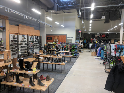 Camping Store «REI», reviews and photos, 6424 Sawmill Rd, Columbus, OH 43235, USA