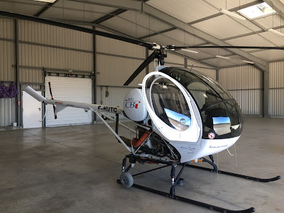 Helicoptere PAU à Sauvagnon