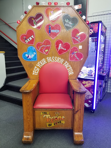 Lingerie Store «Lover Luxuries», reviews and photos, 6065 N Maple St, Omaha, NE 68104, USA