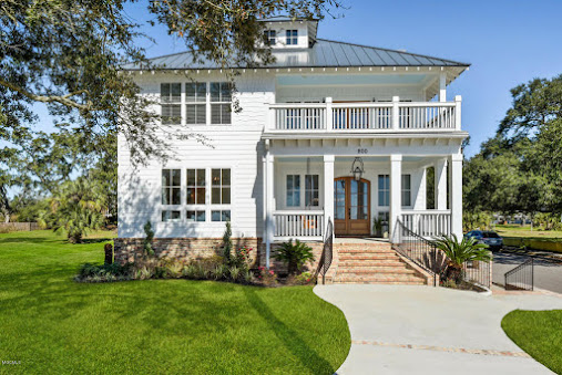 Coldwell Banker Alfonso Realty