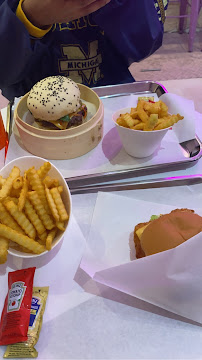 Plats et boissons du Restaurant de hamburgers PUSH Smash Burger - Saint Maur à Paris - n°16