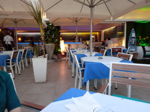 Restaurante Calypso 51 Gastrobar - C. Filipinas, 29780 Nerja, Málaga