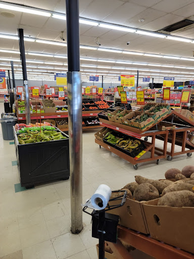 Grocery Store «Save-A-Lot», reviews and photos, 452 Mt Pleasant St, New Bedford, MA 02746, USA