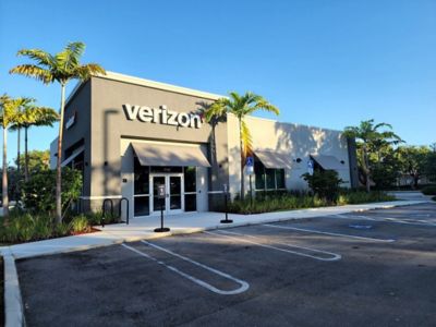 Verizon, 8931 W Atlantic Blvd, Coral Springs, FL 33071, USA, 