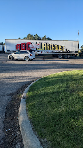 Appliance Store «ABC Warehouse Corporate Office - Phone Number», reviews and photos, 1 W Silverdome Industrial Park, Pontiac, MI 48342, USA