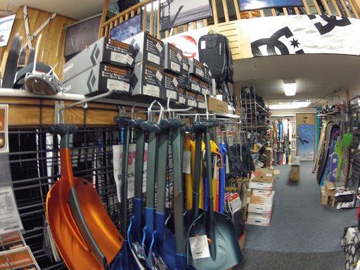 Outdoor Sports Store «2nd Wind Sports», reviews and photos, 202 State St, Hood River, OR 97031, USA