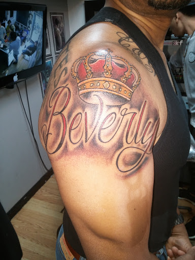 Tattoo Shop «Madd Munki Tattoos», reviews and photos, 29 Franklin St, Bloomfield, NJ 07003, USA