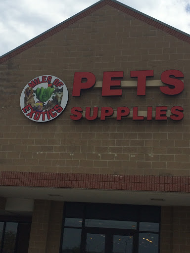 Pet Store «Miles of Exotics», reviews and photos, 8350 N Broadway, Kansas City, MO 64118, USA