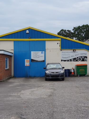 Reviews of Sundays Hill M O T Centre in Southampton - Auto repair shop