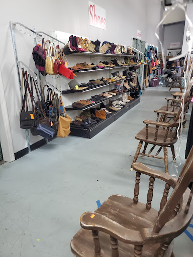 Thrift Store «All Things Possible Bargain», reviews and photos, 2061 Lascassas Pike, Murfreesboro, TN 37129, USA