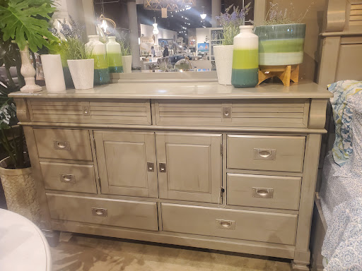 Furniture Store «City Furniture North Miami», reviews and photos, 1500 NW 167th St, Miami, FL 33169, USA