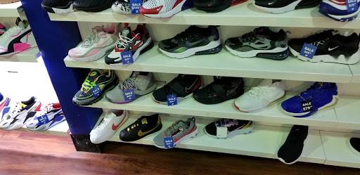 Shoe Store «Shiekh Shoes», reviews and photos, 4502 S Steele St #331a, Tacoma, WA 98409, USA