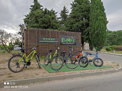 Stations Bee's vélos électriques - Lourmarin à Lourmarin