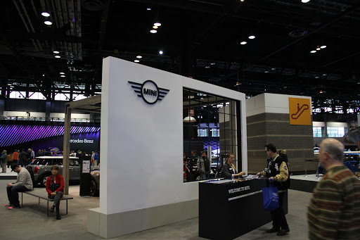 Car Dealer «MINI of Orland Park», reviews and photos, 11030 W 159th St, Orland Park, IL 60467, USA