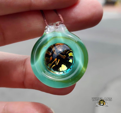 Glass Shop «WHELANS GLASS GALLERY, VAPOR, CIGAR, GIFT & SMOKE SHOP», reviews and photos, 2486 Bancroft Way, Berkeley, CA 94704, USA