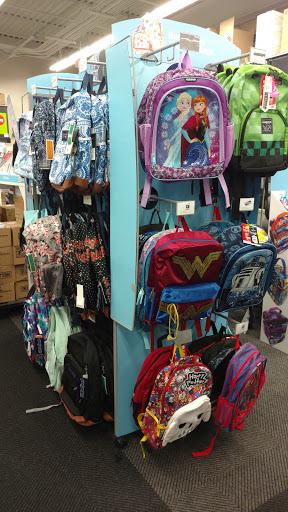 Office Supply Store «Staples», reviews and photos, 595 Ring Rd, Harrison, OH 45030, USA