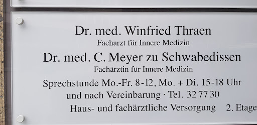 Herr Dr. med. Winfried Thraen