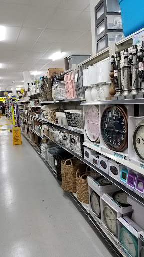 Discount Store «Dollar General», reviews and photos, 146 Waynesville Plaza, Waynesville, NC 28786, USA