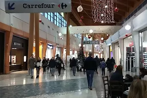 Centro Commerciale Carrefour di Limbiate image