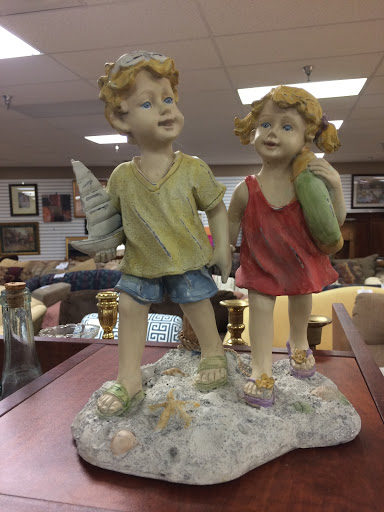 Thrift Store «St Vincent De Paul», reviews and photos, 10280 Shelbyville Rd, Louisville, KY 40223, USA