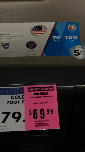 Sporting Goods Store «Big 5 Sporting Goods - Rohnert Park», reviews and photos, 470 Rohnert Park Expy, Rohnert Park, CA 94928, USA