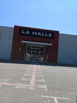La Halle La Mure Zi Marais à La Mure