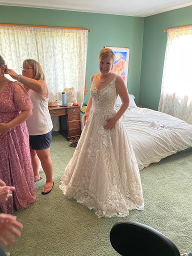 Wedding Store «Merrime Bride & Soiree», reviews and photos, 211 W 1st Ave #101, Albany, OR 97321, USA